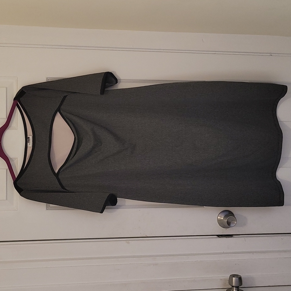 Avenue dress